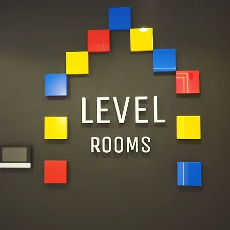 Level Rooms-3